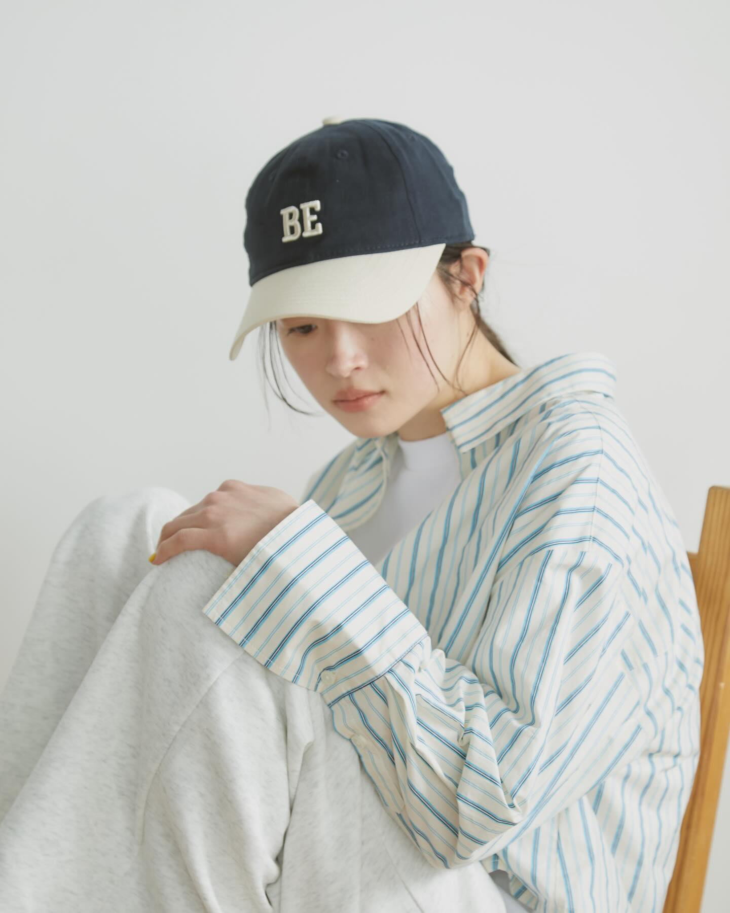 【BE】雙色 Logo 刺繡帽